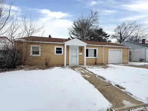 205 Hereford Avenue Steger IL 60475