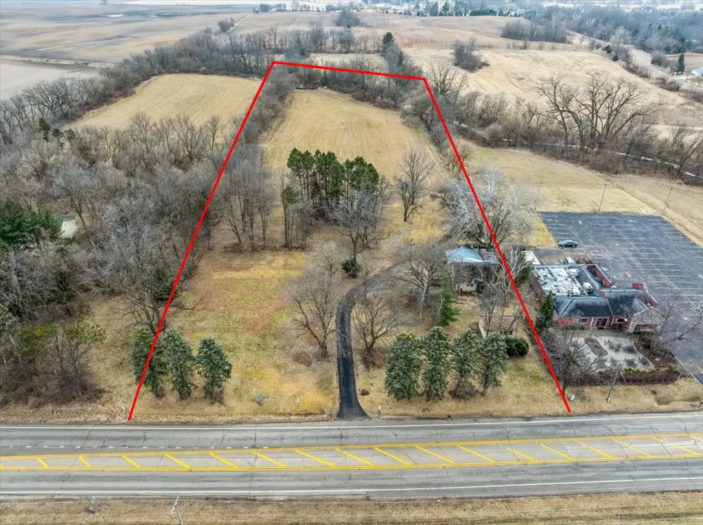 131 Oak Knoll Drive Hampshire IL 60140
