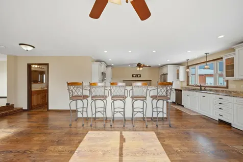 18521 Anderson Road Prophetstown IL 61277