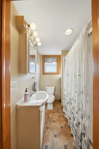 18521 Anderson Road Prophetstown IL 61277
