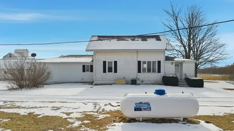 18521 Anderson Road Prophetstown IL 61277