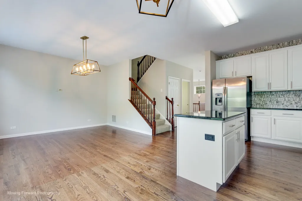 733 Station Boulevard Aurora IL 60504