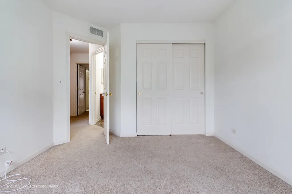 733 Station Boulevard Aurora IL 60504