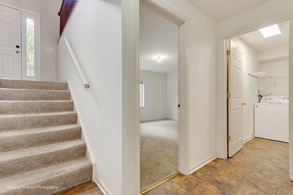 733 Station Boulevard Aurora IL 60504