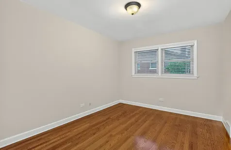 495 8TH Street Chicago Heights IL 60411