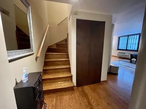 1221 North Dearborn Street Chicago IL 60610