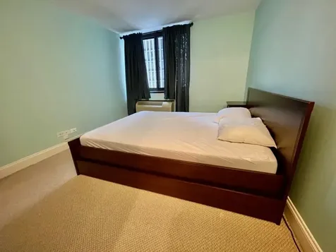1221 North Dearborn Street Chicago IL 60610