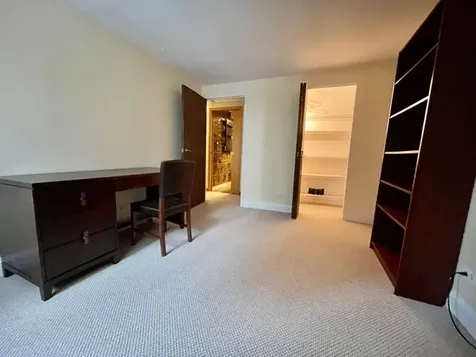 1221 North Dearborn Street Chicago IL 60610