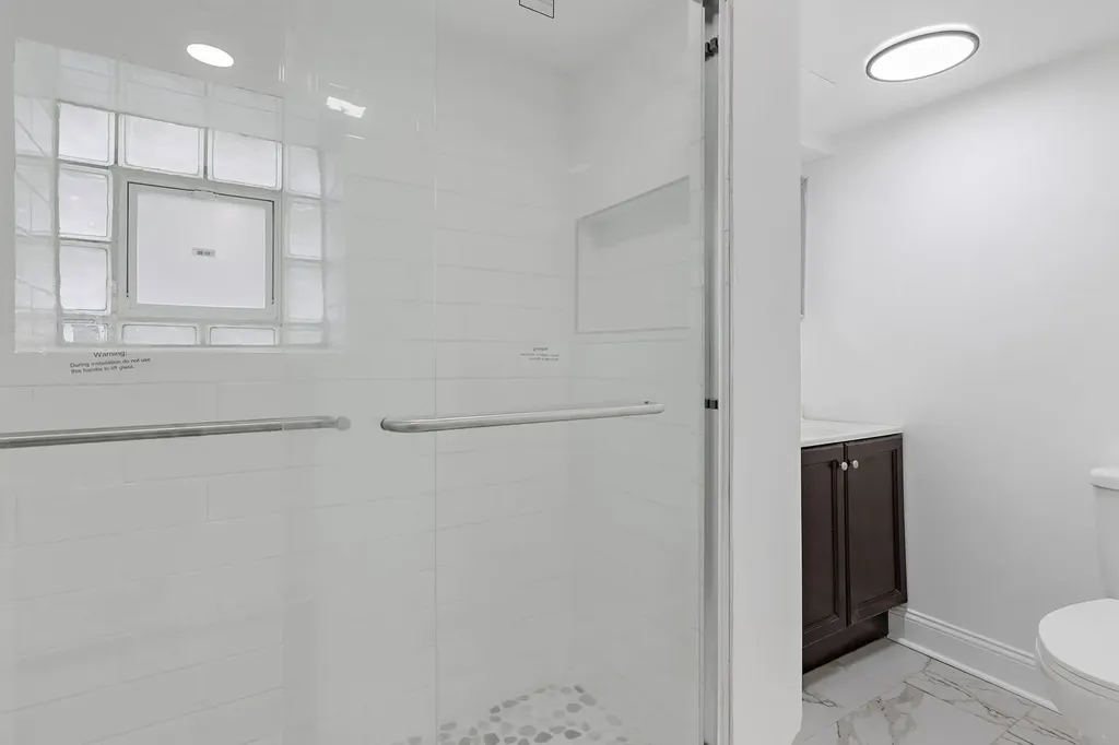 5068 West Congress Parkway Chicago IL 60644