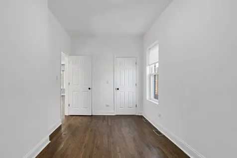 5068 West Congress Parkway Chicago IL 60644