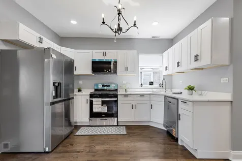 5068 West Congress Parkway Chicago IL 60644