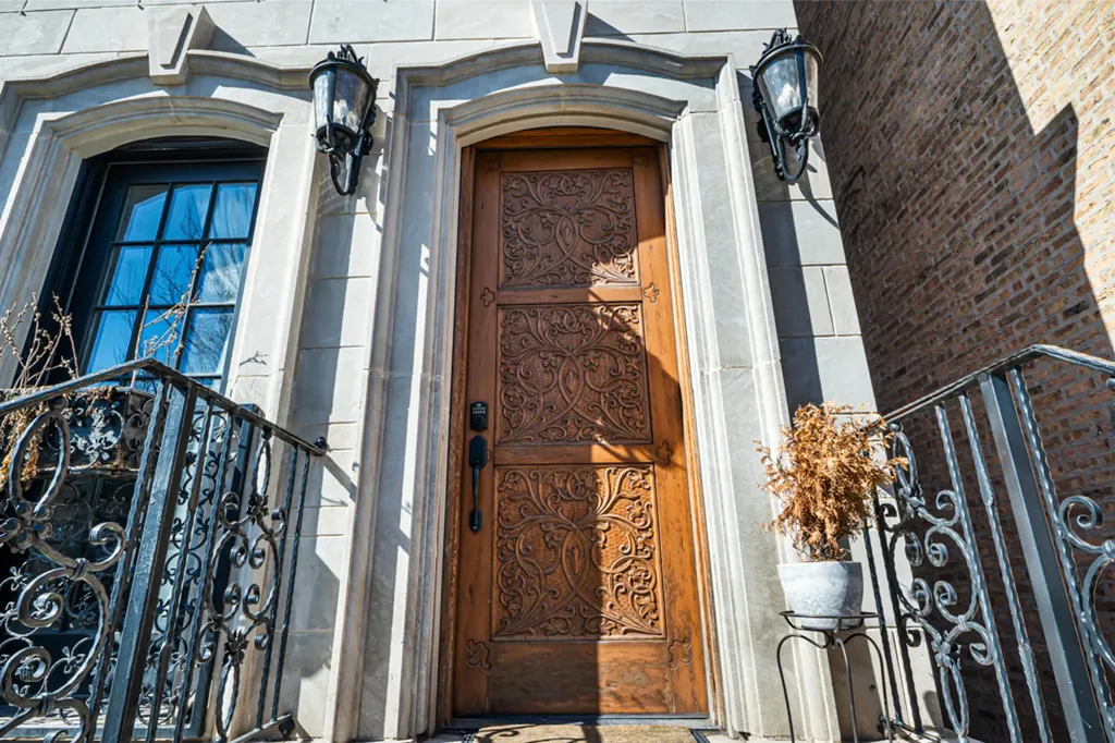 1220 North Damen Avenue Chicago IL 60622