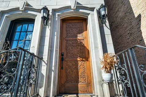 1220 North Damen Avenue Chicago IL 60622