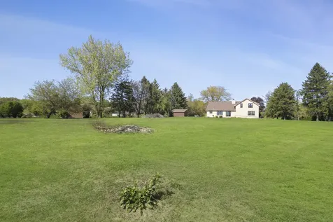 3321 East Reichert Drive Crete IL 60417