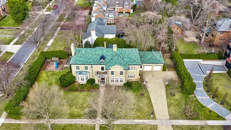 123 Oxford Road Kenilworth IL 60043