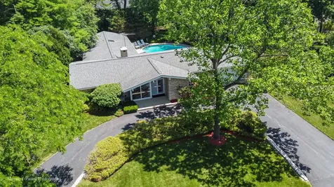 6363 South Keokuk Road Indian Head Park IL 60525