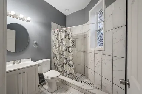 7214 South Saint Lawrence Avenue Chicago IL 60619