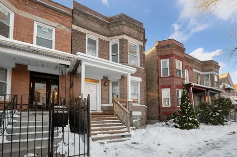 7214 South Saint Lawrence Avenue Chicago IL 60619