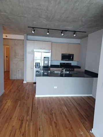 1845 South Michigan Avenue Chicago IL 60616