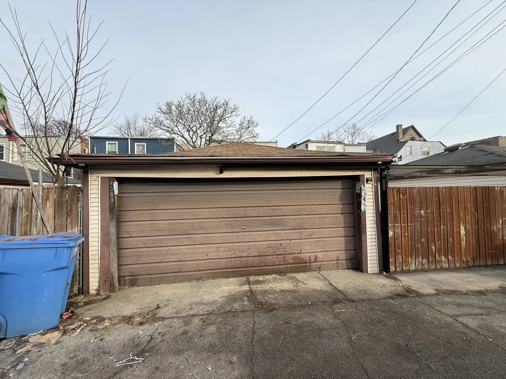 4319 West Potomac Avenue Chicago IL 60651
