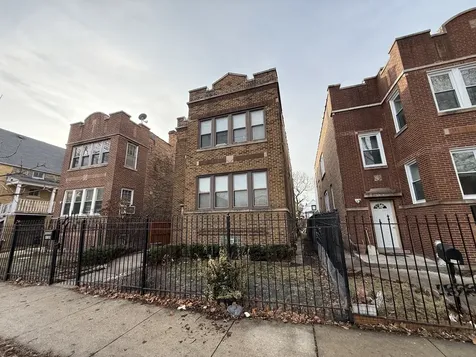 4319 West Potomac Avenue Chicago IL 60651
