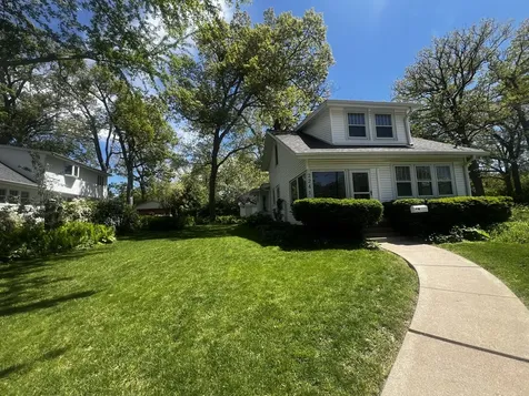 2241 26TH Street Rock Island IL 61201