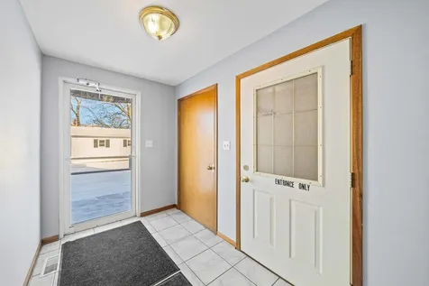 421 E Church Street Sandwich IL 60548