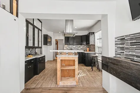 15524 Ashland Avenue Harvey IL 60426