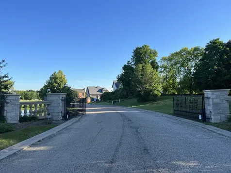 3 Leanda Lane South Barrington IL 60010