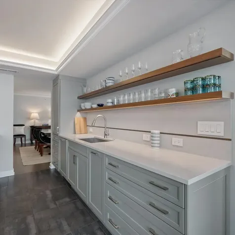 132 East Delaware Place Chicago IL 60611