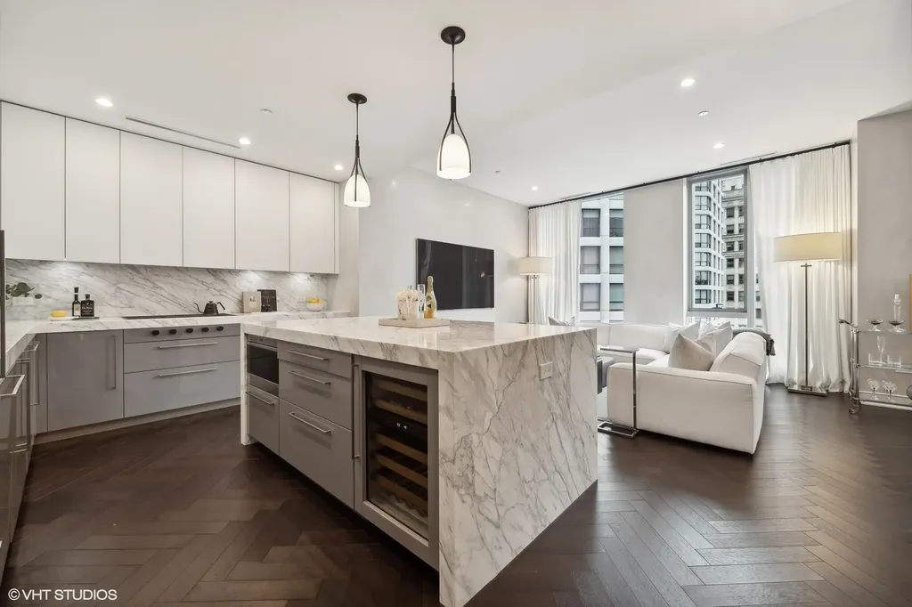 403 North Wabash Avenue Chicago IL 60611