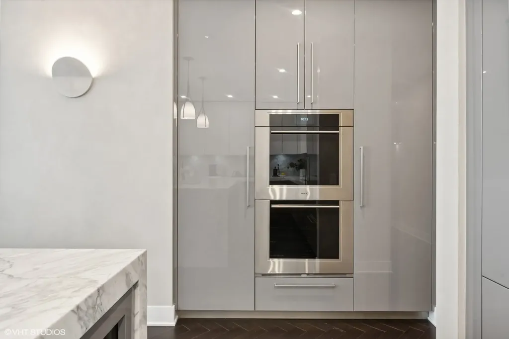 403 North Wabash Avenue Chicago IL 60611