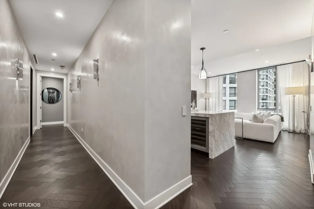 403 North Wabash Avenue Chicago IL 60611