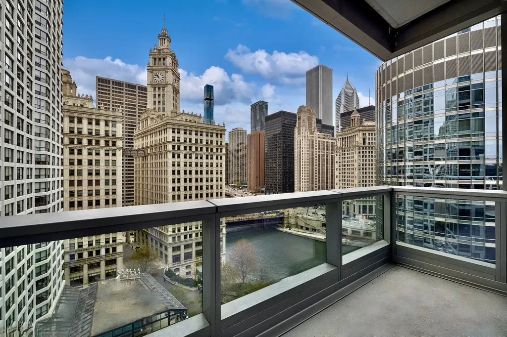 403 North Wabash Avenue Chicago IL 60611