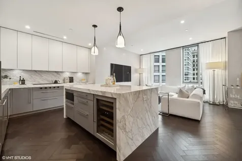 403 North Wabash Avenue Chicago IL 60611