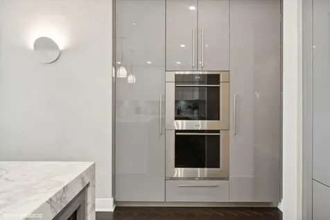 403 North Wabash Avenue Chicago IL 60611