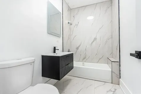 6336 South Eberhart Avenue Chicago IL 60637