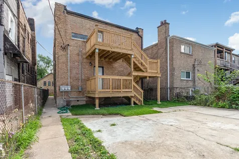 6336 South Eberhart Avenue Chicago IL 60637