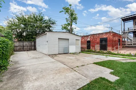 6336 South Eberhart Avenue Chicago IL 60637