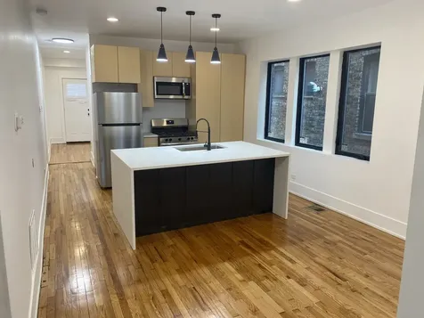 6336 South Eberhart Avenue Chicago IL 60637