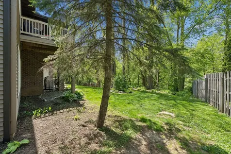 2997 3RD Street Moline IL 61265