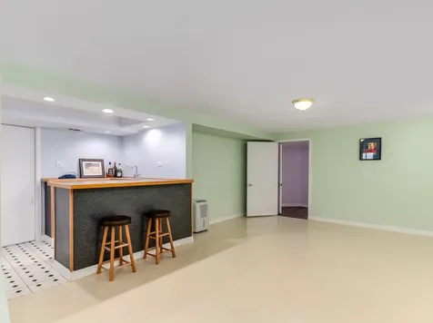 178 Brookhill Road Libertyville IL 60048