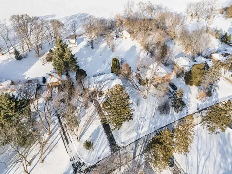 178 Brookhill Road Libertyville IL 60048