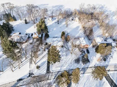 178 Brookhill Road Libertyville IL 60048