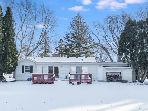 178 Brookhill Road Libertyville IL 60048