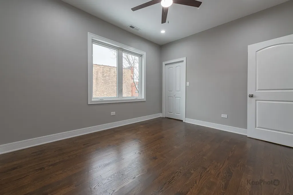3044 West Irving Park Road Chicago IL 60618