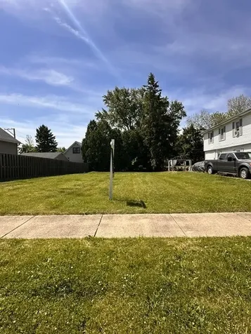 1615 Oak Street Hanover Park IL 60133