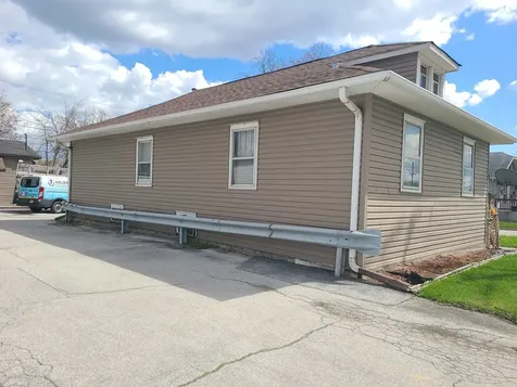 3121 Chicago Road Steger IL 60475