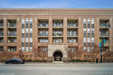 1350 West Fullerton Avenue Chicago IL 60614