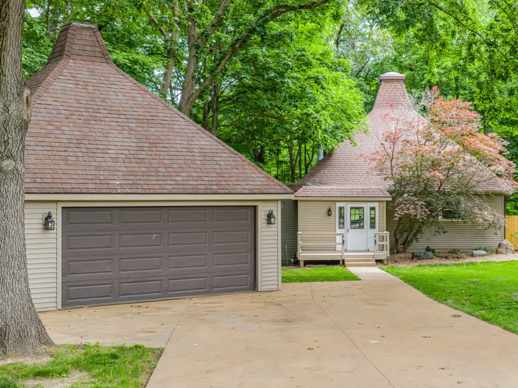2445 Ridgefield Road Princeton IL 61356